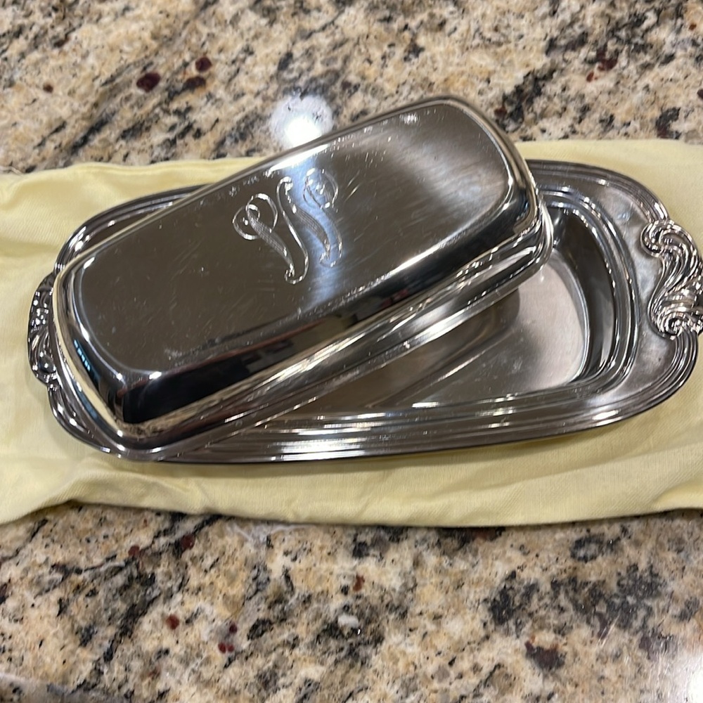 Silver plate butter dish - Picture 2 of 4